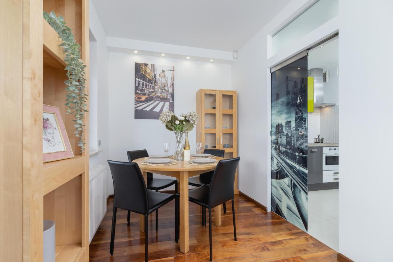 Krakow Blonia Apartment With Balcony By Noclegi Renters Exteriör bild